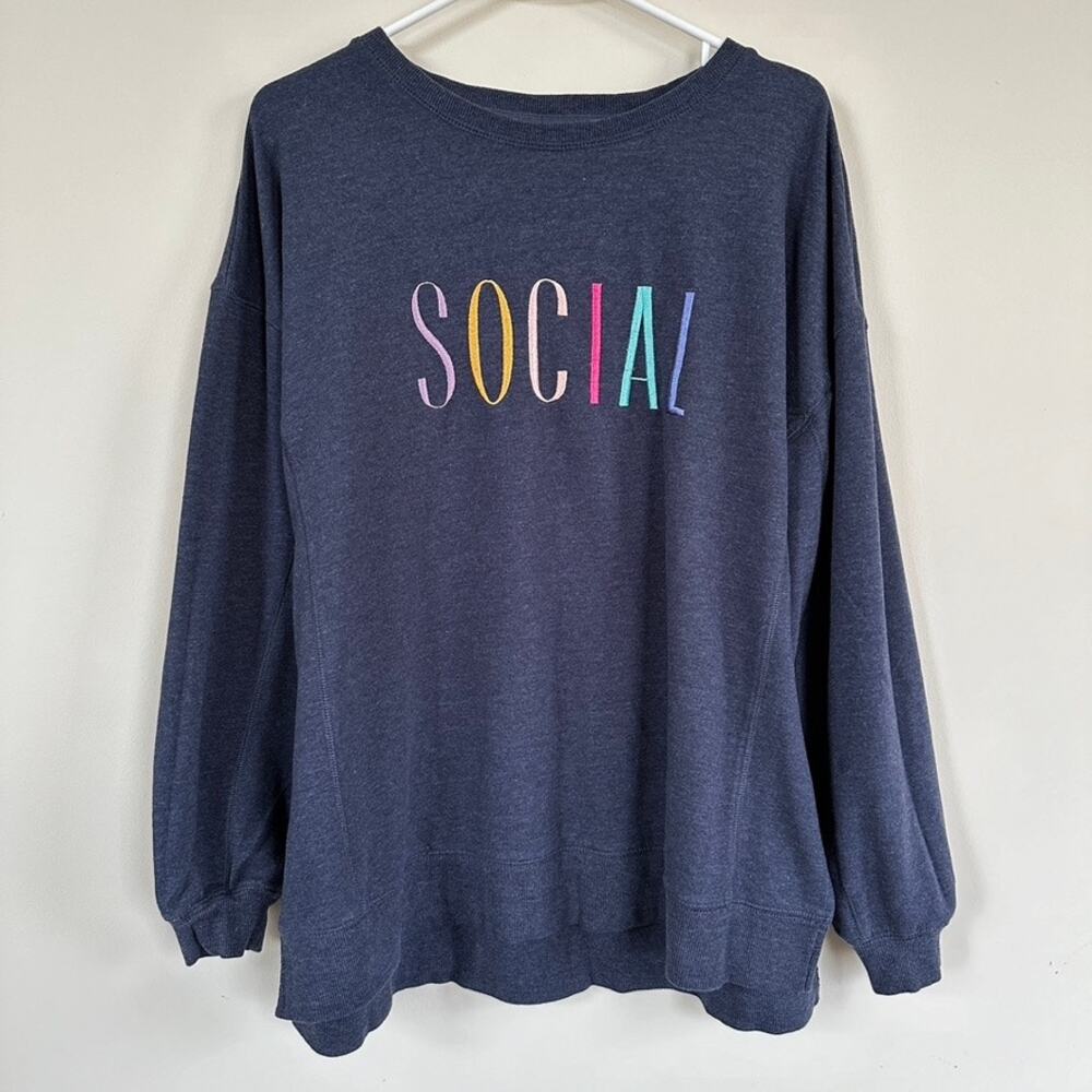 Wildfox SOCIAL Embroidered Sweatshirt Crew Neck Blue Size XXL Long Sleeve - Picture 2 of 9